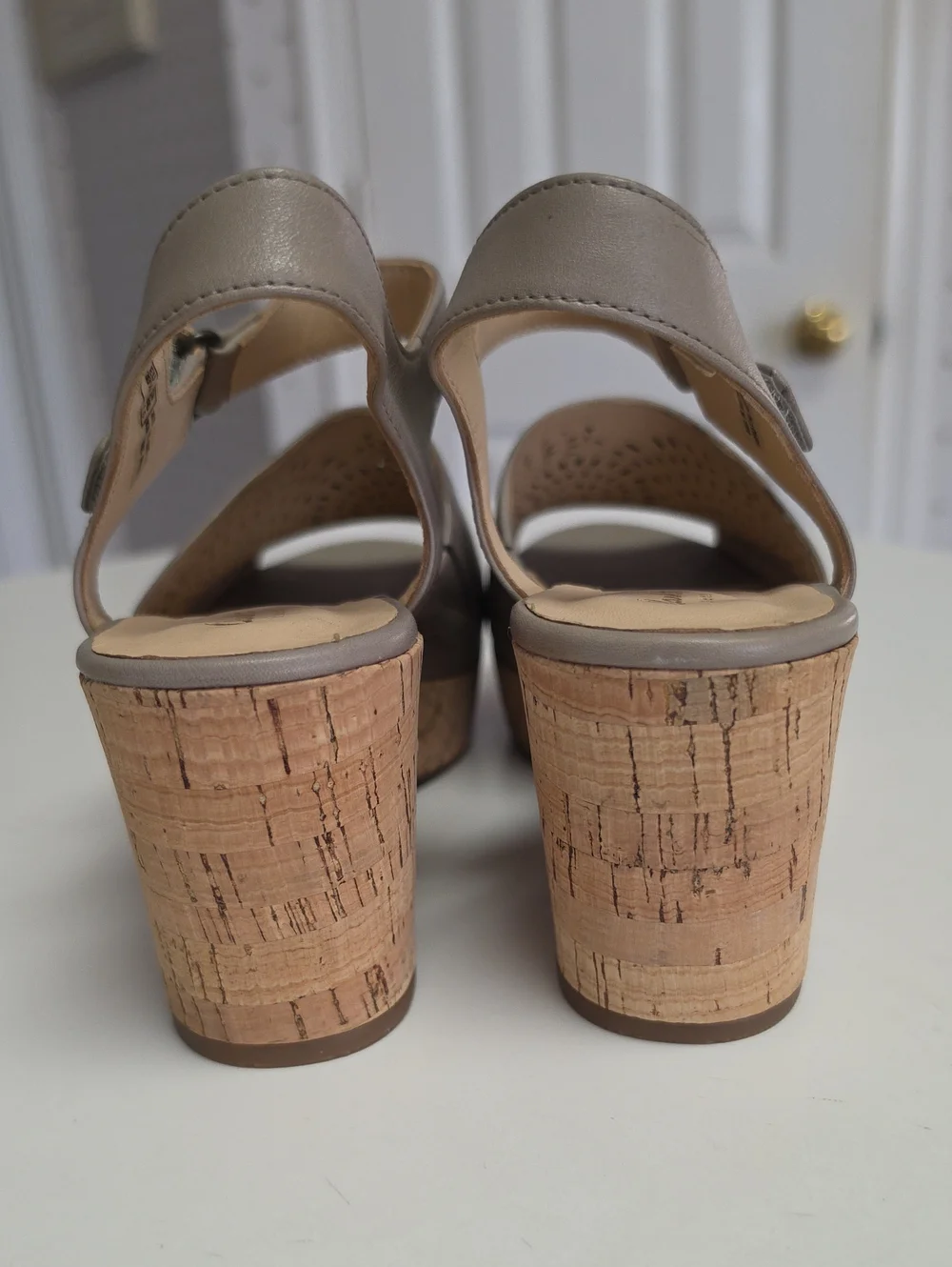 New Clarks Sand Perforated Leather Cork Wedge Sandals. 8.5 Medium